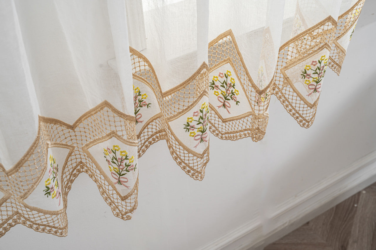 Cortina Tule Bordada com Flores do Cesto-um par - BOD HOME