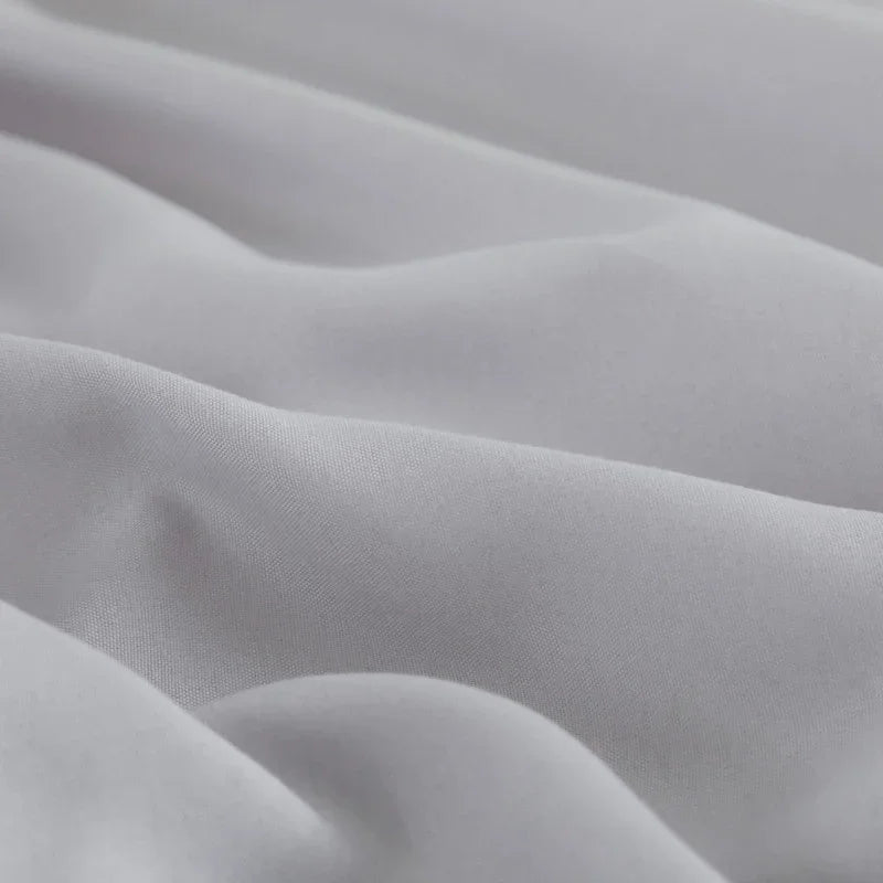 Hoja superior plateada