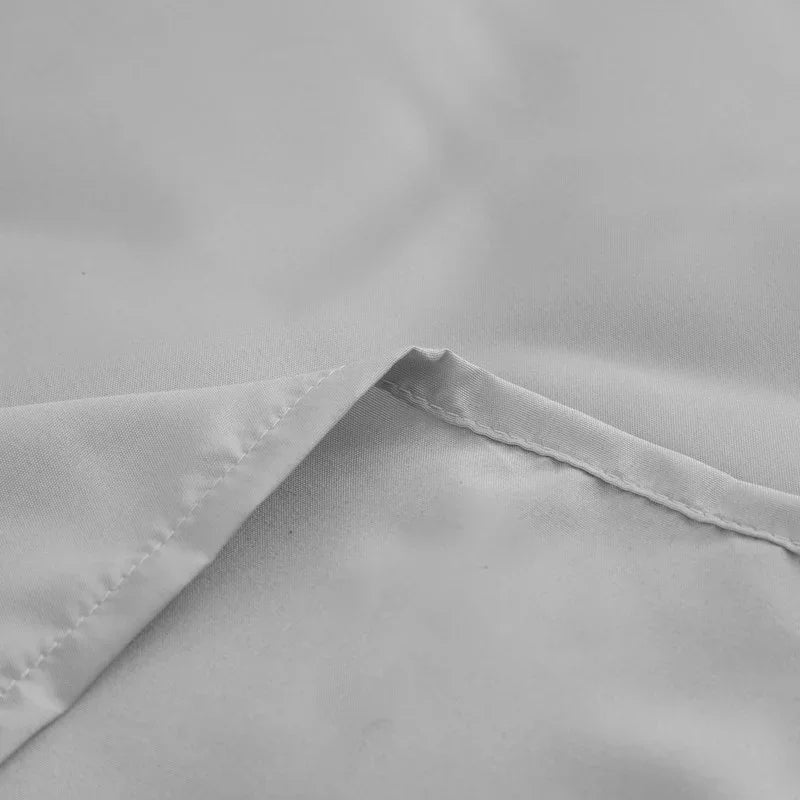 Hoja superior plateada