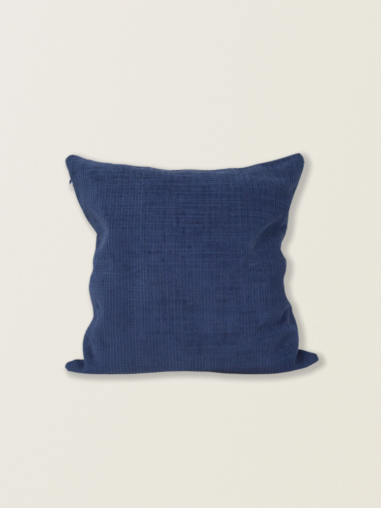 Funda de cojín de chenilla azul oscuro. Tamaño aproximado: 45*45 cm