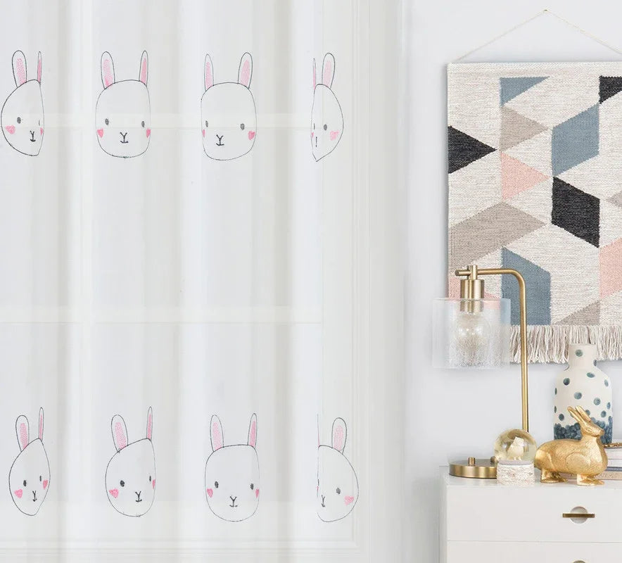 Conejos Bordados-Cortina Individual