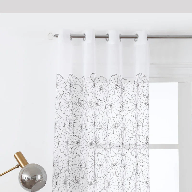 Cortina Transparente Bordada Com Flores Castanhas Escuras - Individual- BOD HOME