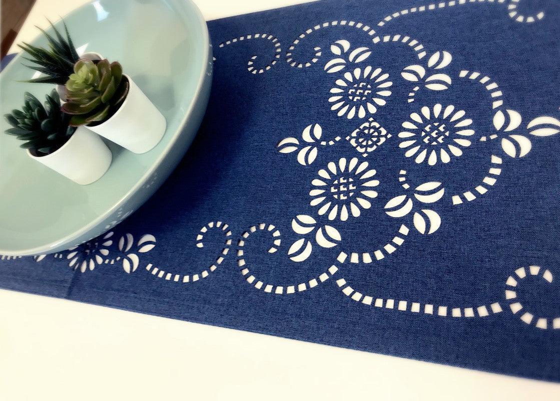 Individual de mesa vaziado floral 33*180cm - BOD HOME