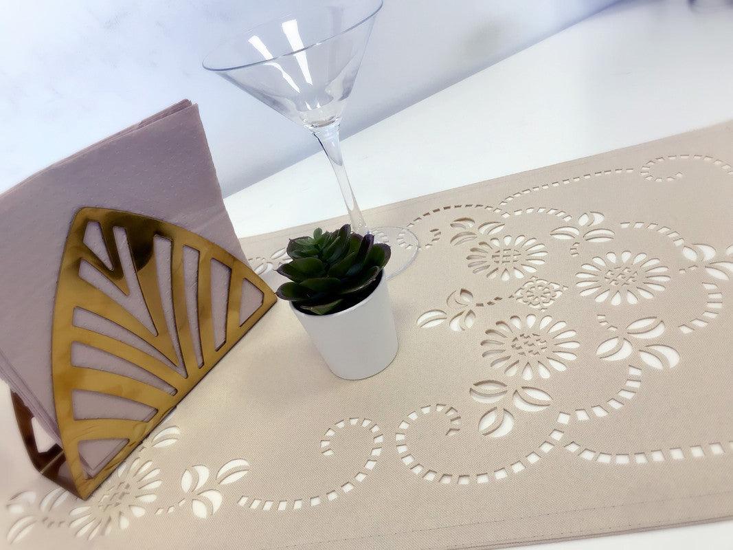 Individual de mesa vaziado floral 33*180cm - BOD HOME