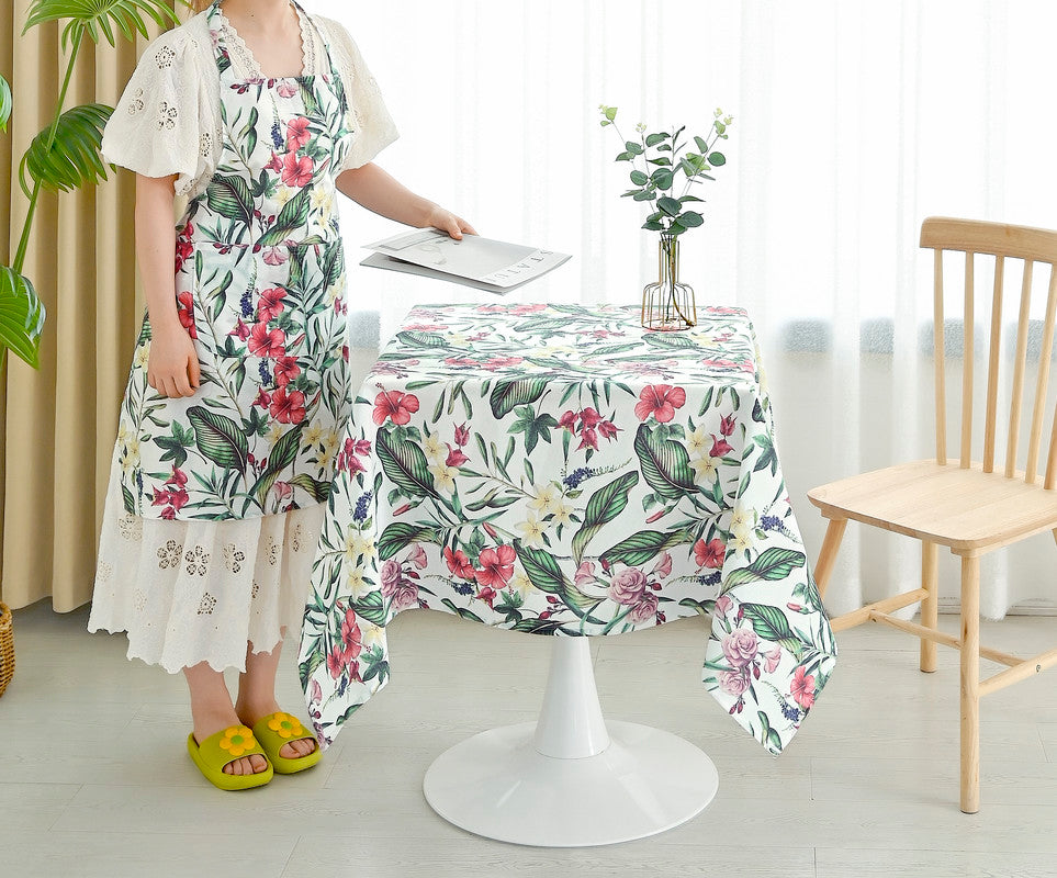 TOALHA DE MESA ANTI-NÓDOA  COM ESTAMPA DE FLORES ELEGANTES QUADRADA - BOD HOME