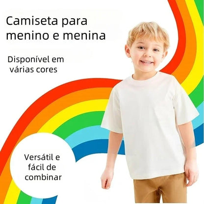 Camiseta blanca infantil de mierda.