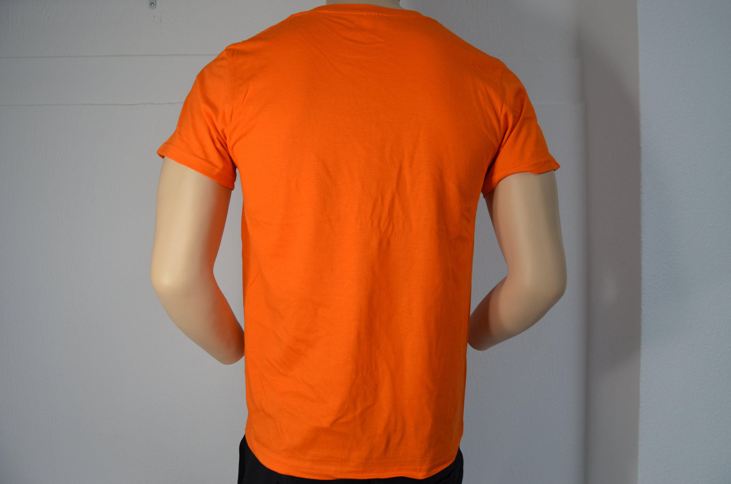 T-shirt homen laranja - BOD HOME