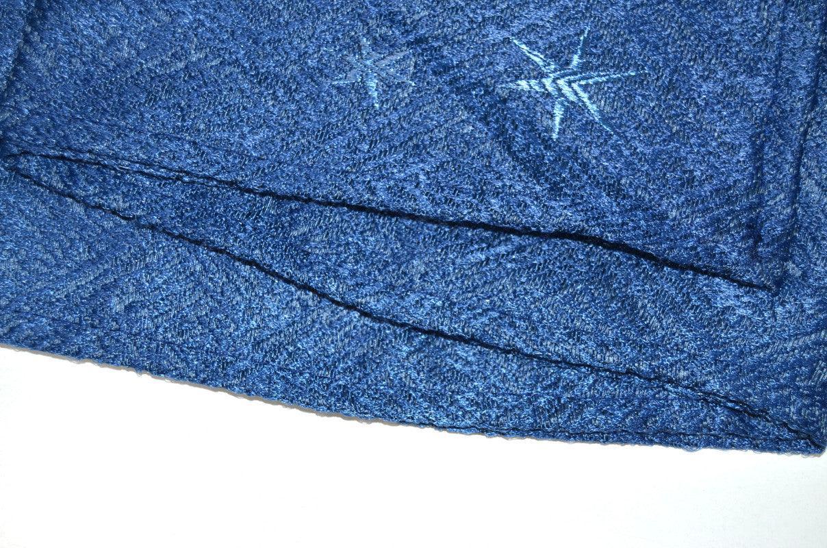 CORTINA DE CAMBRAIA LISA AZUL COM ESTRELAS 140*260cm - BOD HOME